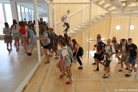 V Kamniku odprli eno najbolj modernih osnovnih šol v Sloveniji (49)